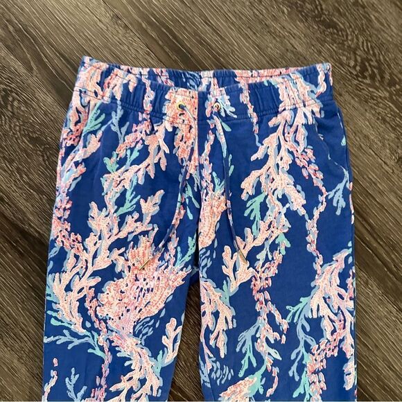 Lilly Pulitzer Emore Knit Pants Joggers Borealis Blue Swim On Over - Picture 3 of 5